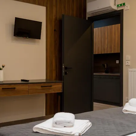 Dioroh Meteora 303 كالامباكا